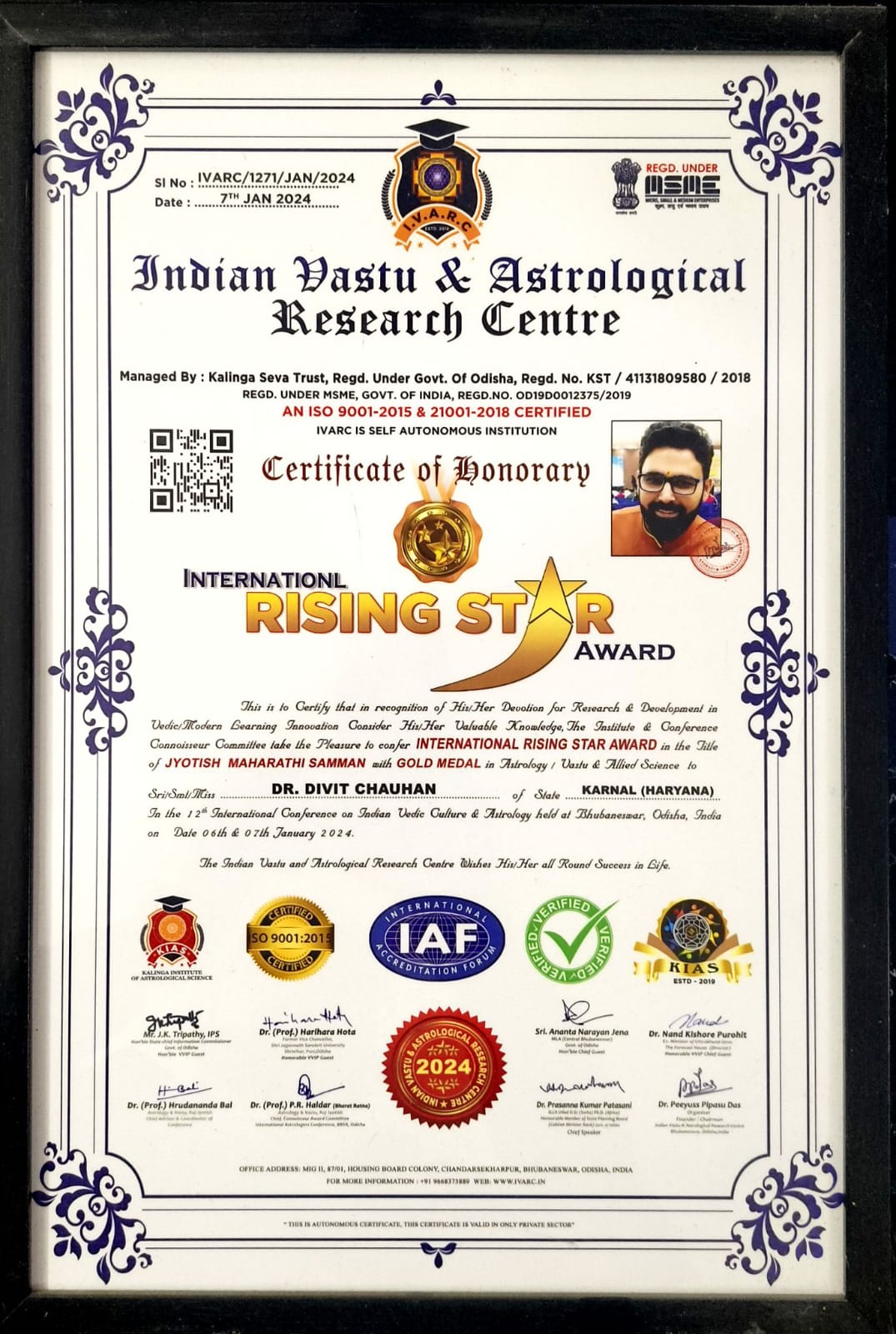 Internation Rising Star Award - Indian Vastu and Astrological Research Centre