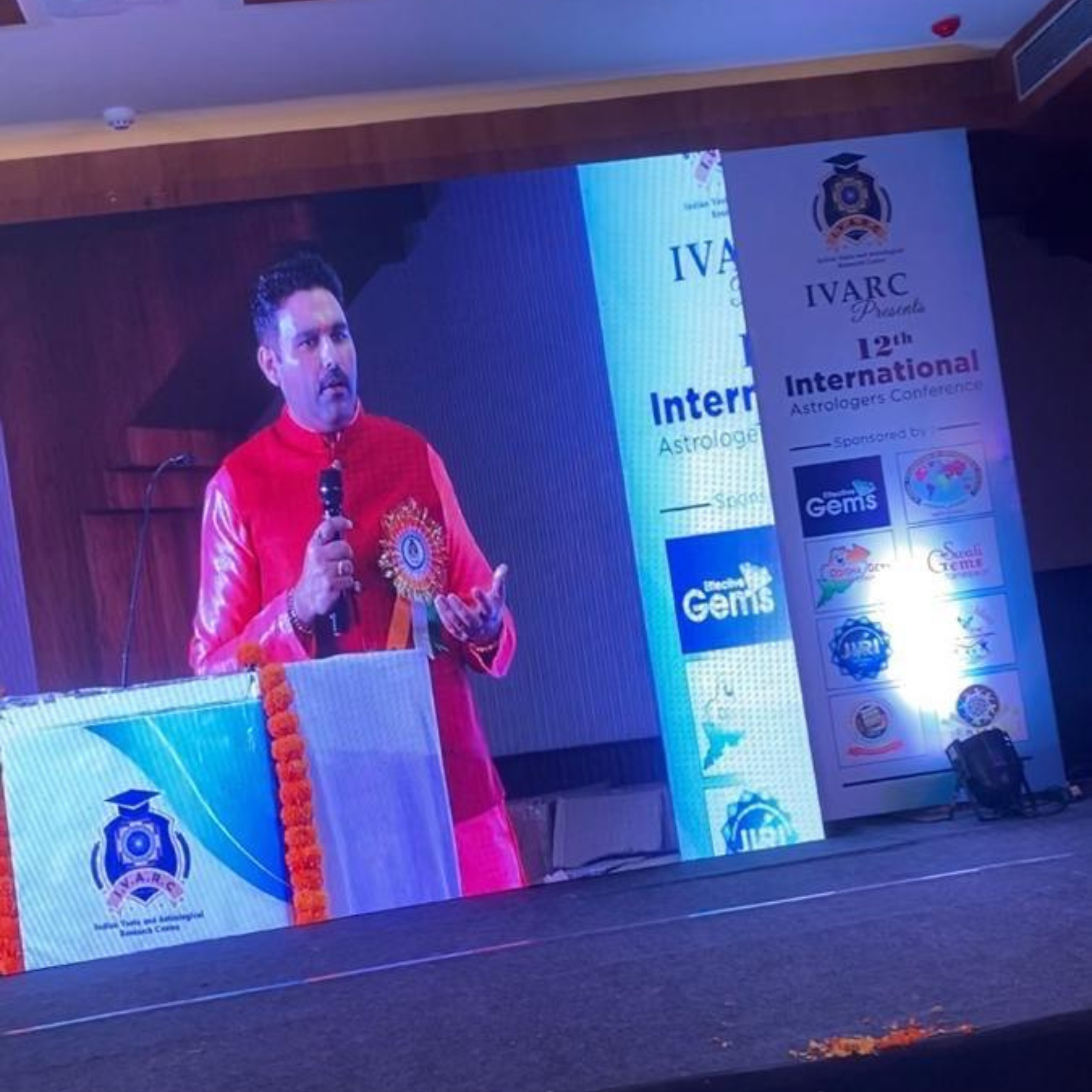 Dr. Divit Astrologer - Marriage and Relationship Solutions