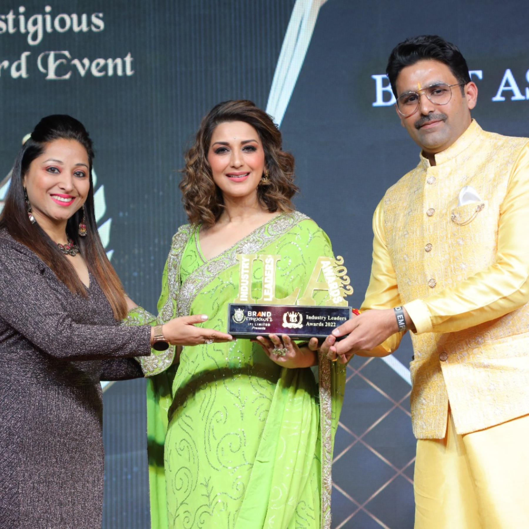 Dr. Divit Astrologer - Nazar Protection and Negative Energy Removal